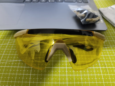 LENTES AMARILLOS